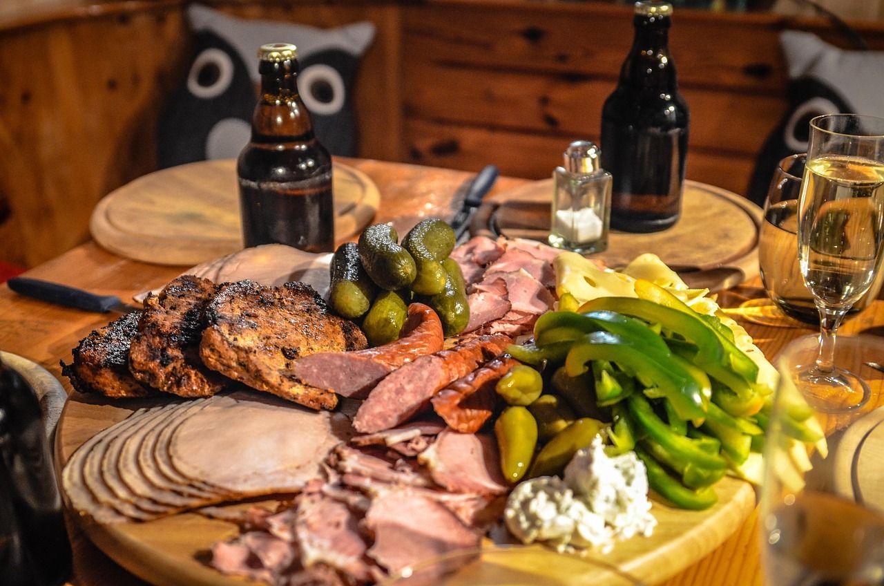 découvrez une délicieuse sélection d'apéritifs pour ravir vos convives lors de vos soirées. variez les plaisirs avec des recettes simples et raffinées, idéales pour toutes les occasions!