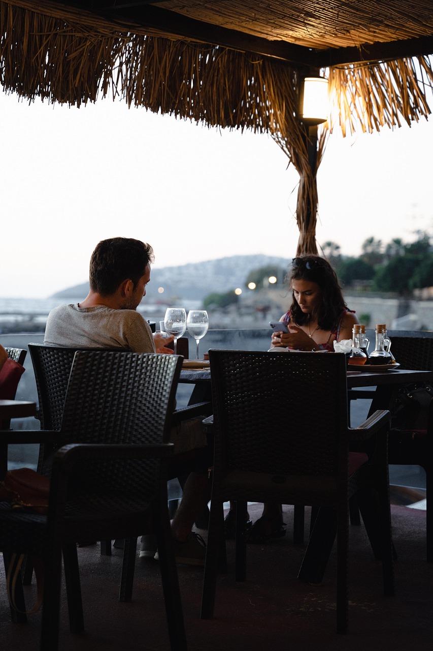 Menu repas romantique : idées et recettes pour un dîner inoubliable en 2025