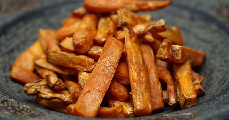 Patate douce rôtie : la recette parfaite pour des bouchées caramélisées et fondantes