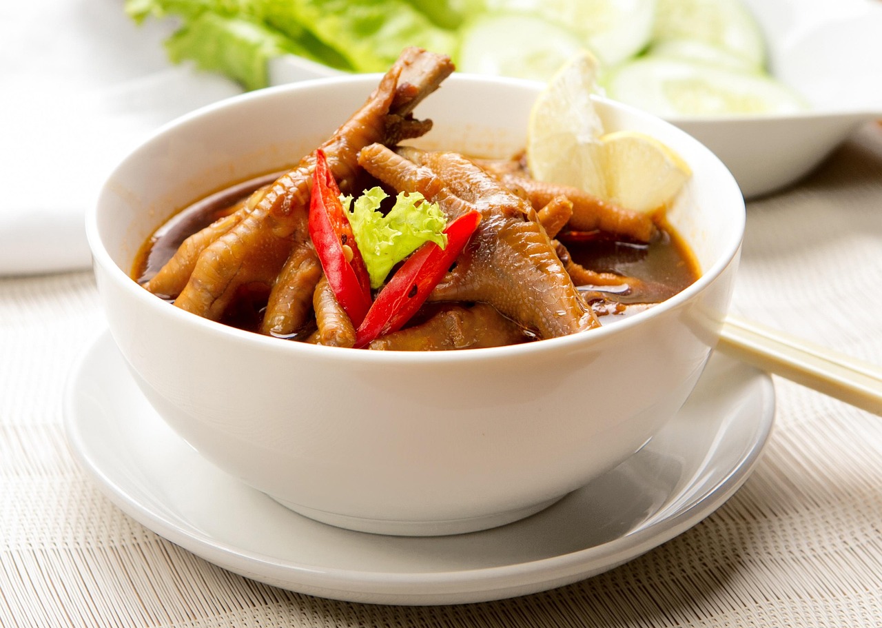 Que faire avec des restes de poulet : idées de recettes faciles et économiques