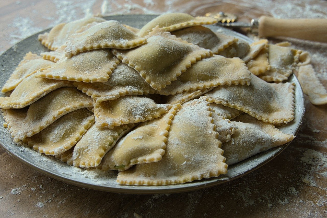 découvrez nos recettes de verrines salées, parfaites pour l'apéritif ou en entrée. faciles à préparer, originales et pleines de saveurs, elles raviront vos invités à tous les coups !